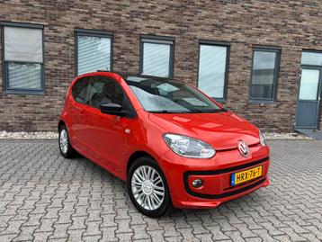 Volkswagen Up! GROOVE Airco Cruise PDC Navi Pano Fender beschikbaar voor biedingen