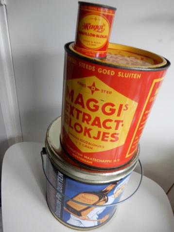 Vintage blikken beschikbaar voor biedingen
