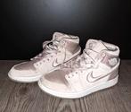 Nike air Jordan sneakers dames 39, Kleding | Dames, Schoenen, Nike Air Jordan, Ophalen of Verzenden, Roze, Sneakers of Gympen