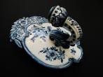 Wandkandelaar rococo stijl kandelaar floraal gesigneerd, Antiek en Kunst, Ophalen of Verzenden, Keramiek of Aardewerk