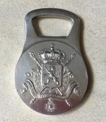 Christofle France zeldzame verzilverde embleem flesopener  beschikbaar voor biedingen