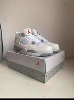 Jordan 4 Retro Oreo - Maat 42, Ophalen, Zo goed als nieuw, Wit, Sneakers of Gympen