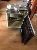 Camping koelkast gas en elecktra, Zonder vriesvak, Minder dan 85 cm, Ophalen of Verzenden, Minder dan 75 liter