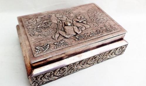 Sieradendoos Dekseldoos verzilverd (2702), Antiek en Kunst, Curiosa en Brocante, Ophalen
