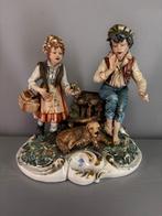 Capodimonte porseleinen beeld - Meneghetti - Zeldzaam, Antiek en Kunst, Ophalen of Verzenden