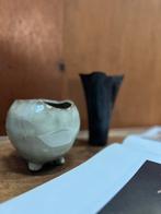 Handgemaakt keramiek potje op pootjes – uniek design, Huis en Inrichting, Ophalen of Verzenden, D, D, D