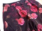 BODYFLIRT pracht zwarte rozen broek, wijde pijp, mt 44 - 46, Kleding | Dames, Verzenden, Zwart, Maat 42/44 (L), Zo goed als nieuw