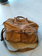Lichtbruine cowboybag, Ophalen of Verzenden, Zo goed als nieuw, 30 cm of meer, Minder dan 35 cm