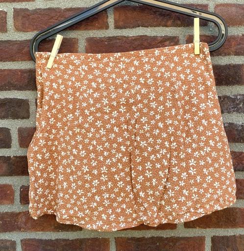 Pull & Bear / Rokje kort / Maat L / 146, Kinderen en Baby's, Kinderkleding | Maat 146, Zo goed als nieuw, Meisje, Jurk of Rok