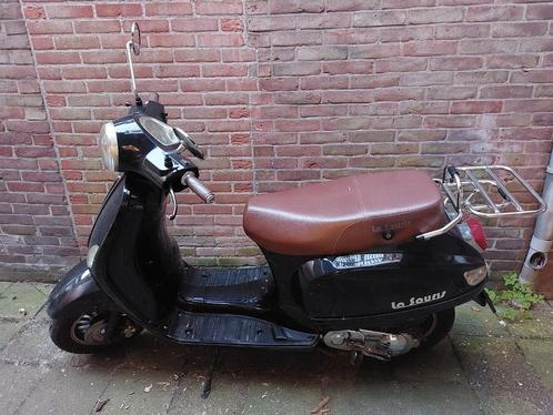 La Souris scooter, Fietsen en Brommers, Snorfietsen en Snorscooters, Zo goed als nieuw, Overige merken, Benzine, Ophalen