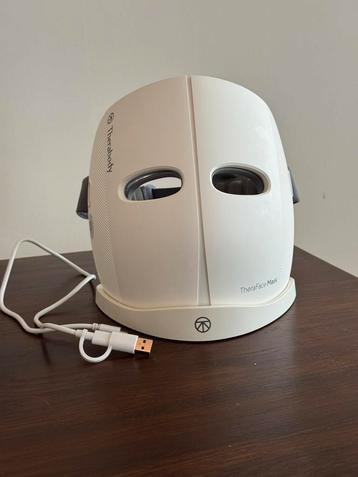 Therabody TheraFace Mask: LED lichttherapie beschikbaar voor biedingen