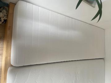 Matras 70x200 beschikbaar voor biedingen