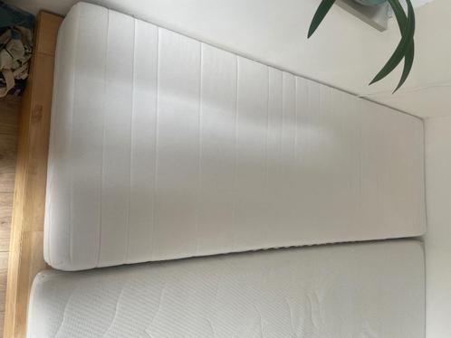 Matras 70x200, Huis en Inrichting, Slaapkamer | Matrassen en Bedbodems, Zo goed als nieuw, Matras, 70 cm of minder, 200 cm, Eenpersoons