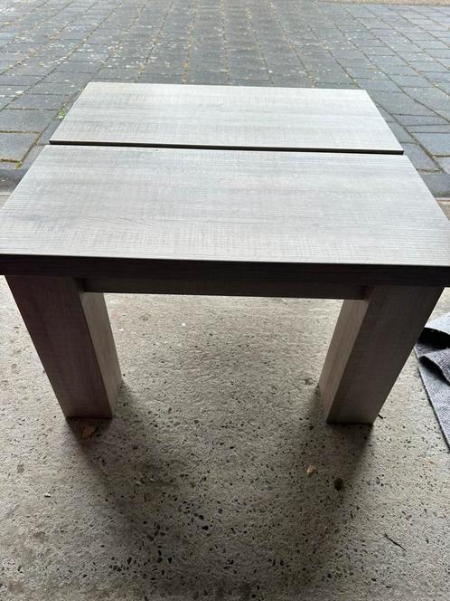 LAATSTE KANS MOET WEG Salontafel vierkant met brede poten., Huis en Inrichting, Tafels | Bijzettafels, Gebruikt, Vierkant, 45 tot 60 cm