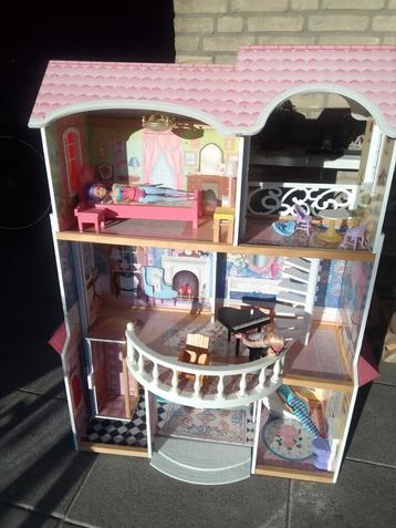 poppenhuis kidcraft beschikbaar voor biedingen
