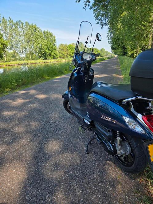 Sym Fiddle 3  bomvol accessoires, Fietsen en Brommers, Scooters | Overige merken, Zo goed als nieuw, Ophalen