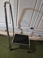 opstapje met greep, Ophalen, Zo goed als nieuw