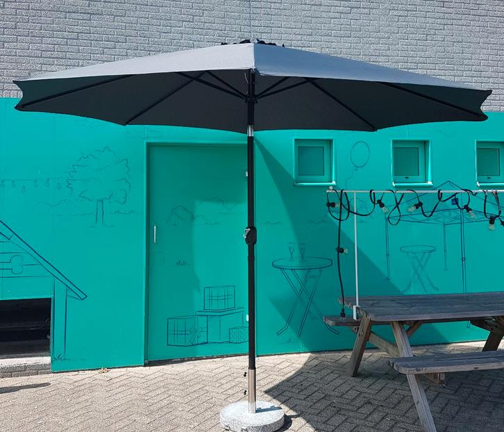 Koopje! Stok parasol 350cm aluminium, Tuin en Terras, Parasols, Nieuw, Stokparasol, 3 tot 4 meter, Kantelbaar, Verstelbaar, Waterdicht