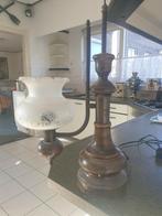 Staande eiken lamp met glazen kap, Antiek en Kunst, Ophalen of Verzenden