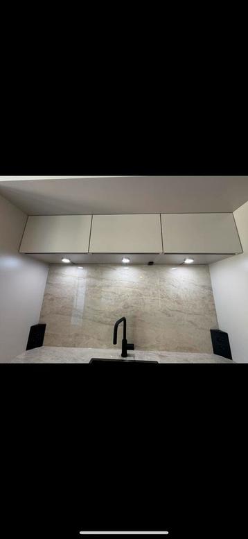 ledverlichting voor onder de boven kasten