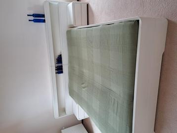 2 persoons bed 160x 200 cm , gebruikt beschikbaar voor biedingen