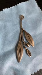 Olijftak hanger zilverkleur, Ophalen of Verzenden, Zo goed als nieuw, Zilver, Overige materialen