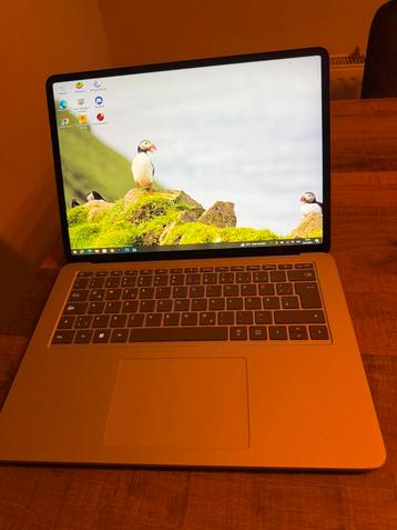 Surface laptop studio beschikbaar voor biedingen