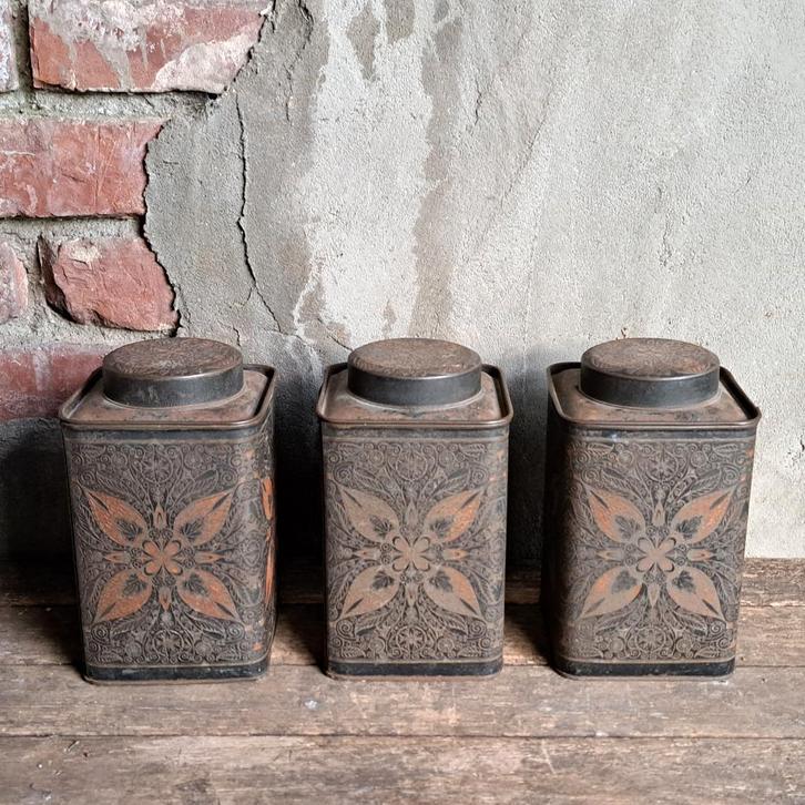 3x Oude brocante metalen voorraadblik voorraadbus *Etage3*, Huis en Inrichting, Woonaccessoires | Overige, Gebruikt, Ophalen of Verzenden