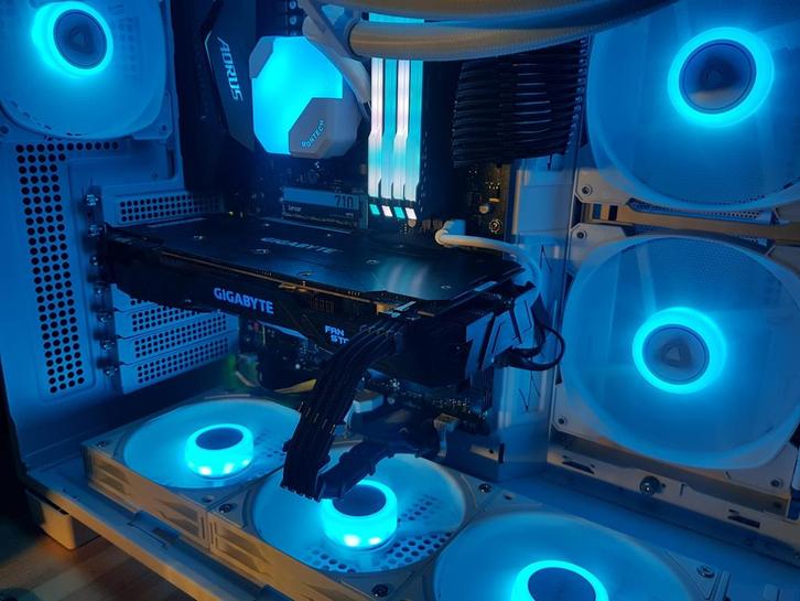 Gigabyte gtx 1080 8gb met extention, Computers en Software, Videokaarten, Zo goed als nieuw, Nvidia, GDDR5, HDMI, DisplayPort