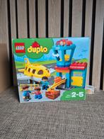 Duplo 10871 vliegveld, Ophalen of Verzenden, Zo goed als nieuw, Complete set, Duplo