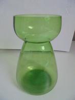 Bollenglas groen hoog 15 cm. Diameter 10 cm., Antiek en Kunst, Antiek | Glas en Kristal, Ophalen of Verzenden