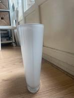 Witte grote vaas., Huis en Inrichting, Woonaccessoires | Vazen, Ophalen, Zo goed als nieuw, Wit, Minder dan 50 cm