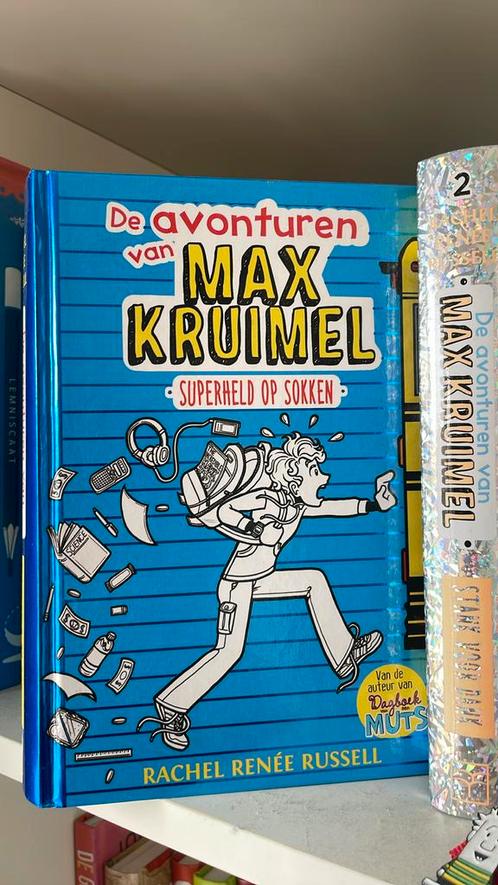 Rachel Renée Russell - Superheld op sokken, Boeken, Kinderboeken | Jeugd | 10 tot 12 jaar, Zo goed als nieuw, Ophalen of Verzenden