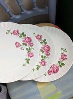 Antiek vintage drie borden met bloemen, Ophalen