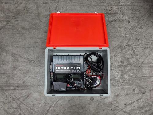ULTRA DUO PLUS 6 oplader, Hobby en Vrije tijd, Modelbouw | Overige, Zo goed als nieuw, Ophalen of Verzenden