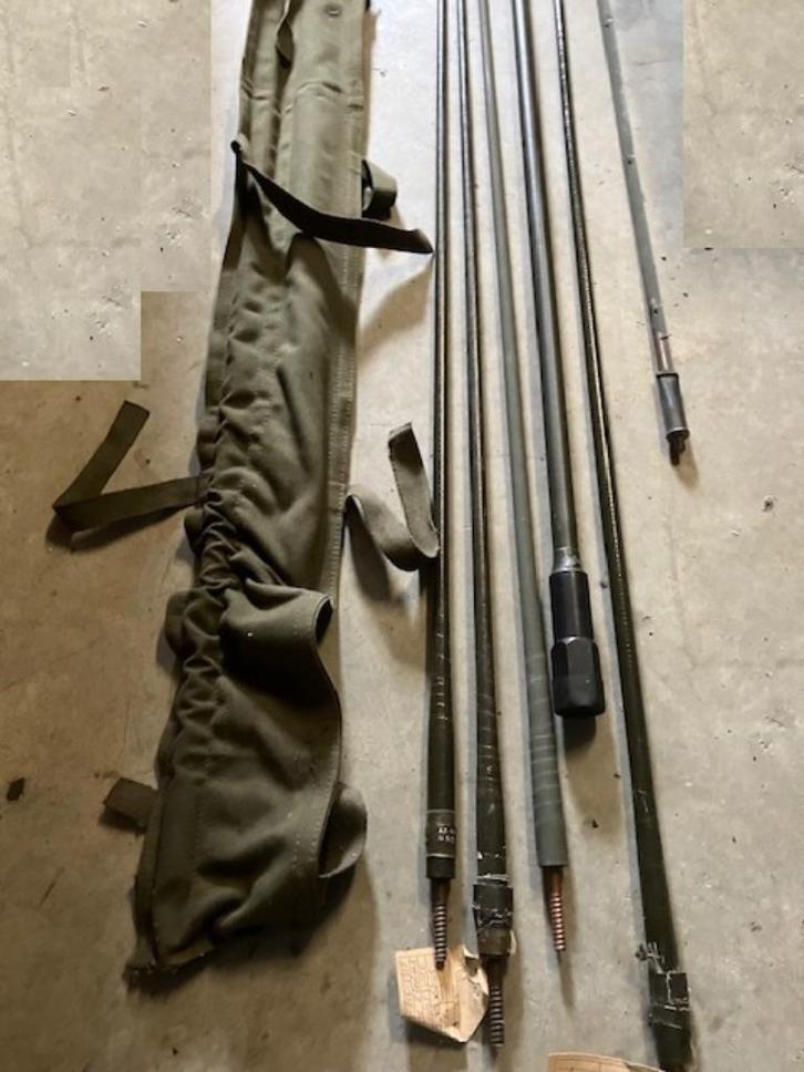 Antenne' s NL leger oa KL/PRC 3610 en voertuigen oa Nekaf YA, Verzamelen, Militaria | Algemeen, Landmacht, Overige typen, Nederland