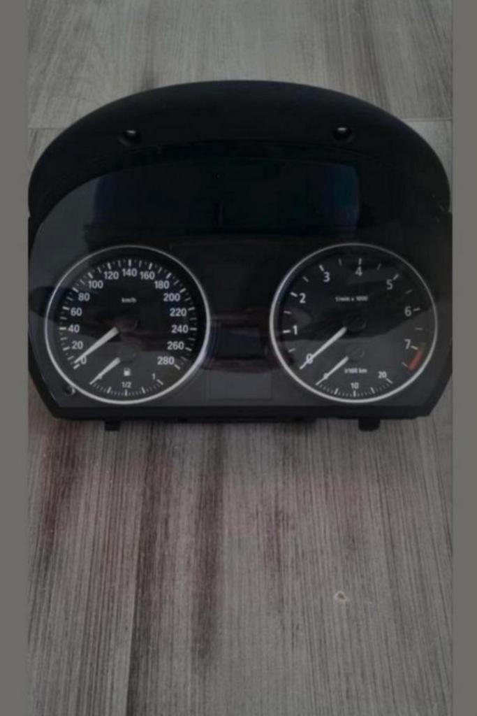 UPGRADE TELLERKLOK BMW E90 E91 320I 325I 330I 335I, Auto diversen, Overige Auto diversen, Ophalen of Verzenden