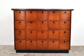 Vintage mahoniehouten ladekast dressoir jaren 30 beschikbaar voor biedingen