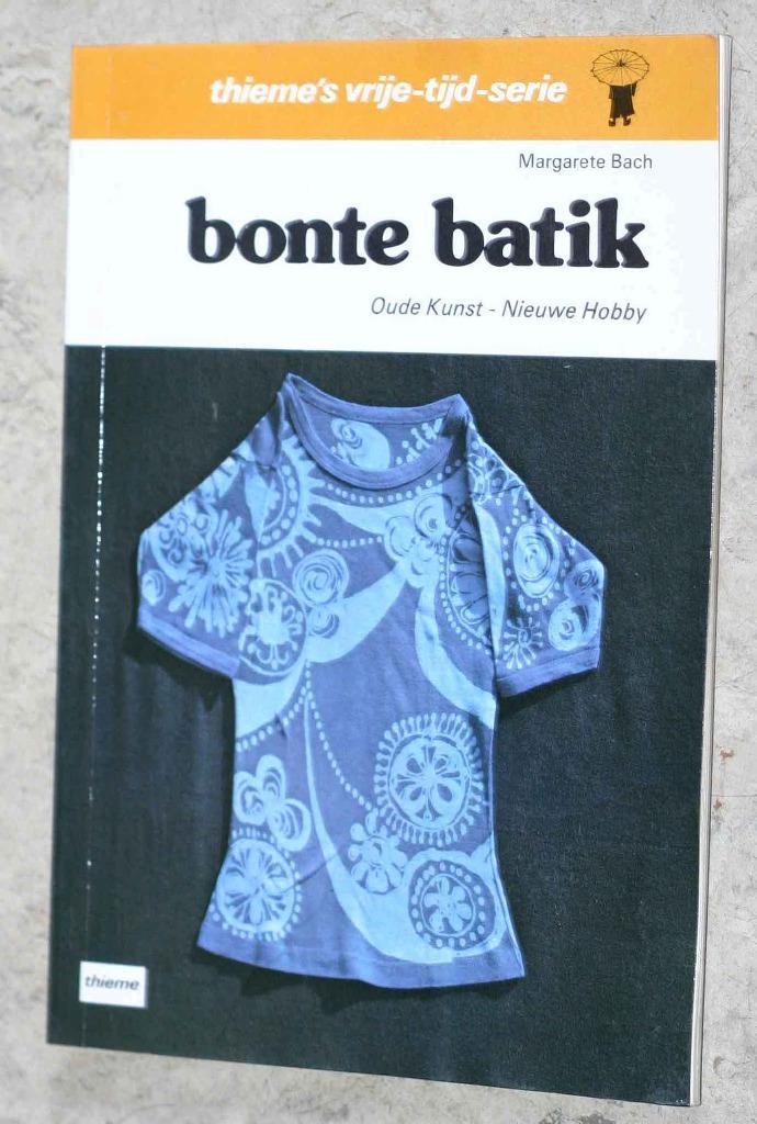Bonte batik c087, Boeken, Hobby en Vrije tijd, Gelezen, Tekenen en Schilderen, Ophalen of Verzenden