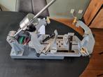 Bespanmachine met hefboom merk tyger de kleur is grijs, Ophalen of Verzenden, Zo goed als nieuw