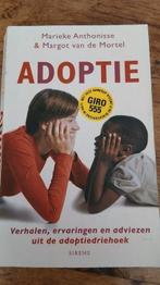 Adoptie  - Adoptieboek, Ophalen of Verzenden, Gelezen