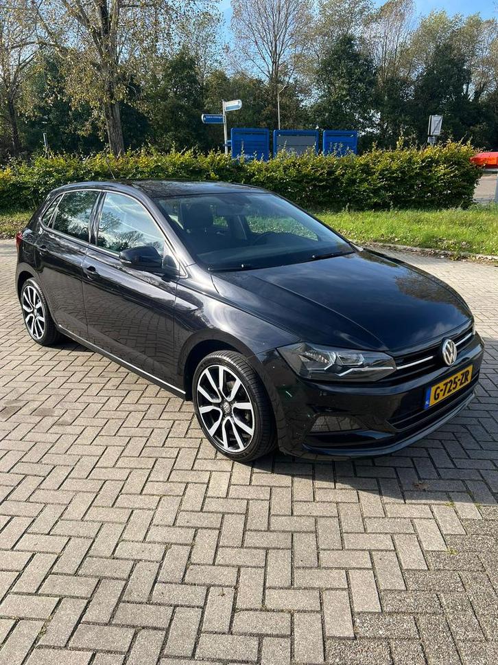 Volkswagen Polo 2018 Zwart, volledig onderhoud, Auto's, Volkswagen, Particulier, Polo, ABS, Adaptieve lichten, Airbags, Airconditioning