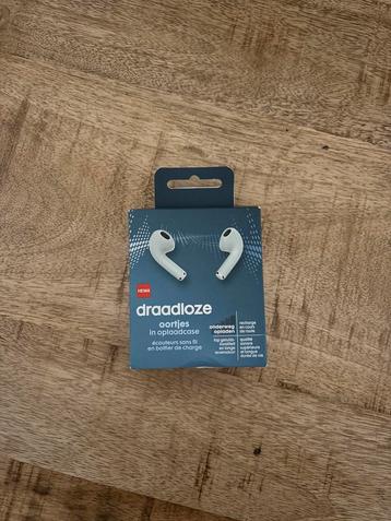 HEMA draadloze oortjes in oplaadcase mint - nieuw beschikbaar voor biedingen