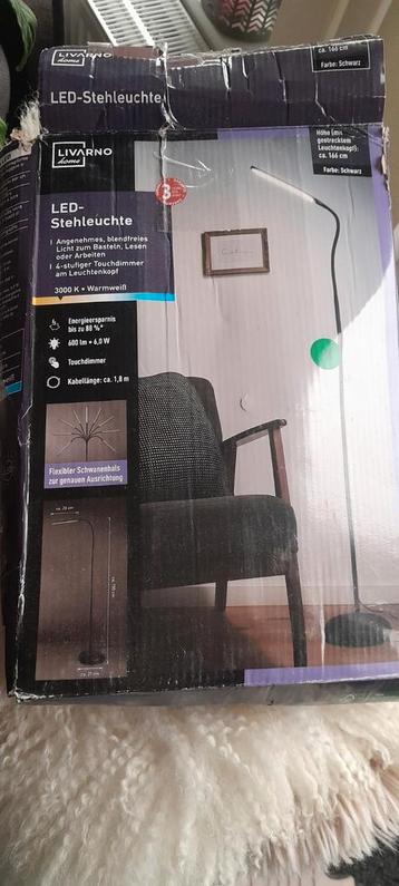 LIVARNO LED-Staande lamp beschikbaar voor biedingen