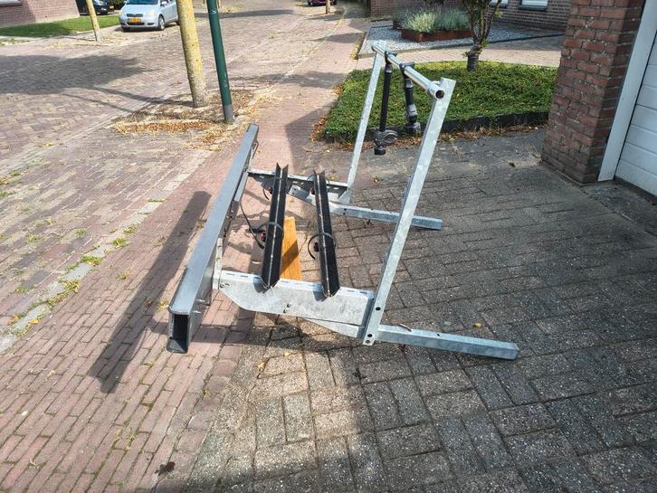Scooterrek voor achterop de camper., Caravans en Kamperen, Camper-accessoires, Gebruikt, Ophalen