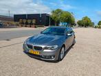 BMW 5-Serie 520d EDE 190pk Aut. 2015 Grijs, Auto's, 1995 cc, Euro 6, 2000 kg, USB
