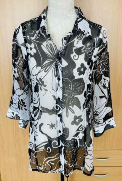 Gina Laura blouse maat 44/46 [DM], Kleding | Dames, Blouses en Tunieken, Zo goed als nieuw, Maat 42/44 (L), Overige kleuren, Ophalen of Verzenden
