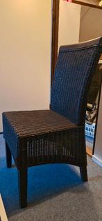 4 Eettafel stoelen GRATIS, Huis en Inrichting, Ophalen, Riet, Gebruikt, Bruin