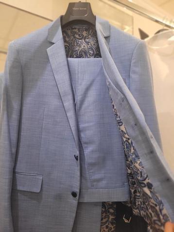 3 delig pak blauw beschikbaar voor biedingen
