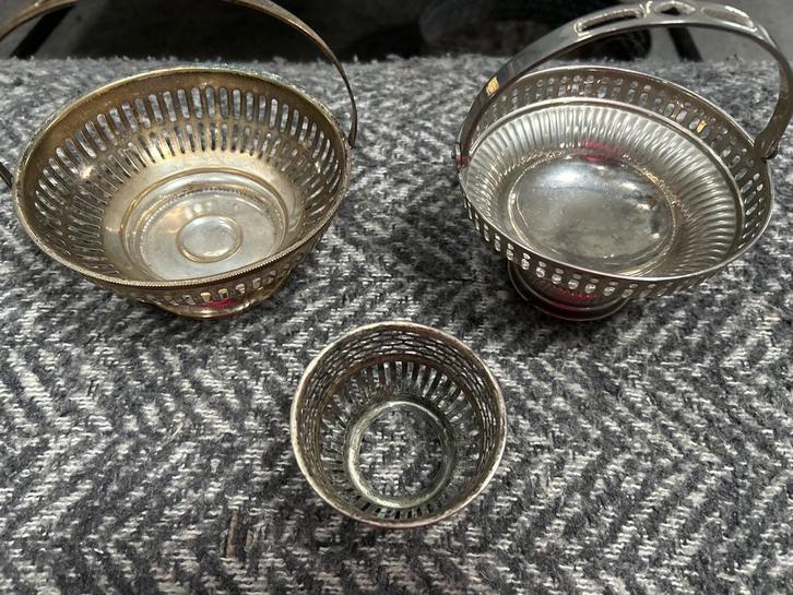 Vintage tafelmandjes / bonbonschaaltjes, Antiek en Kunst, Antiek | Goud en Zilver, Ophalen of Verzenden